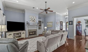 208 Kitty Hawk Cir, Brandon, MS 39047