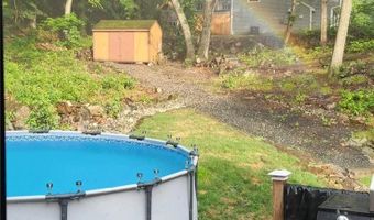 77 Lippitt Ave, Cumberland, RI 02864
