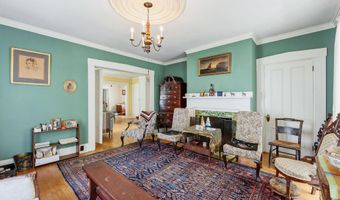 28 Chapel St, Augusta, ME 04330