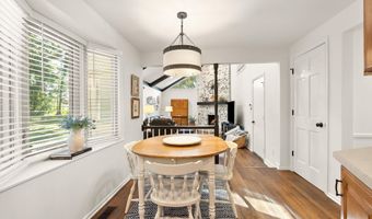 6931 Hillsboro Ct, Fort Wayne, IN 46835
