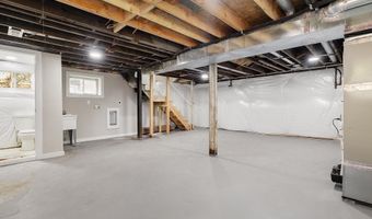 7200 8TH St NW, Washington, DC 20012