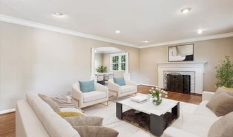 2322 S PIERCE St S, Arlington, VA 22202