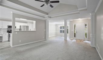 1027 Regency Dr, Acworth, GA 30102