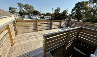 2004 Bayshore Rd Rd, Villas, NJ 08251