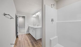 2303 Chan Dr, Adel, IA 50003
