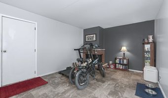 813 Pearse Ave, Auburn, IN 46706