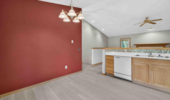 626 Samuel Dr, Madison, WI 53717
