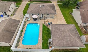 1718 SCHAEFER Cir, Appleton, WI 54915