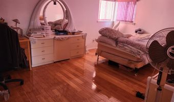 137 Laredo Ave, Staten Island, NY 10312