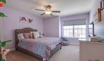 705 N Kaspar Ave, Arlington Heights, IL 60004