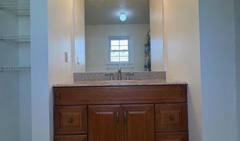 2 Elm Ct, Barnegat, NJ 08005