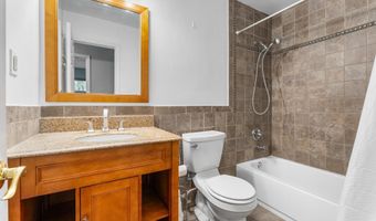 17217 BROOKMEADOW Ln, Upper Marlboro, MD 20772
