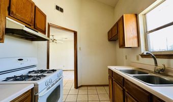 10296 Ron St, Socorro, TX 79927