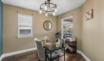 56 Marlin Ct, Bayville, NJ 08721
