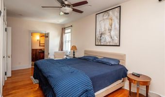 17 Lincoln St, Newport, RI 02840