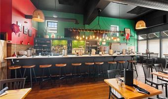 382 Thames St, Bristol, RI 02809