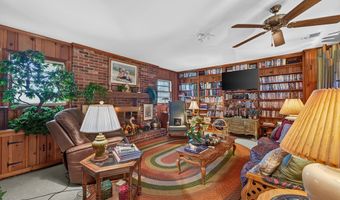 12 Dyal St, Baxley, GA 31513
