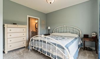 1611 Breca Ridge Dr 4, Anamosa, IA 52205