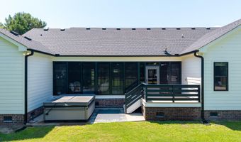122 Elliott Rd, Aydlett, NC 27916