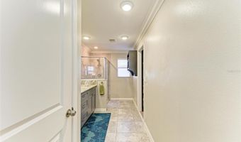 6322 LANTERN VIEW Pl, Apollo Beach, FL 33572