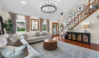 2012 N Yale Ave, Arlington Heights, IL 60004