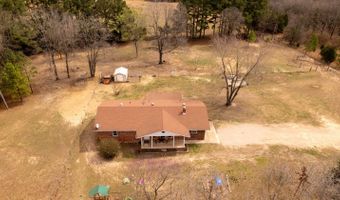 838 Indian Trl, Ash Flat, AR 72513