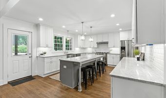 1590 Johnson, Atlanta, GA 30306