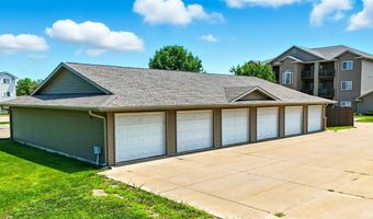 505 Penn Ct #6, North Liberty, IA 52317