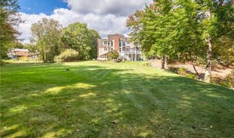 51 Reservoir Rd, Cumberland, RI 02864