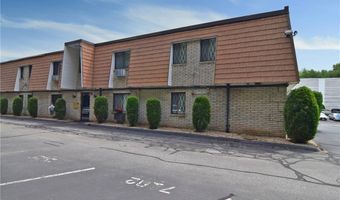 132 Hoffman Ave 202, Cranston, RI 02920