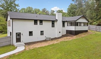 136 Ridgecrest Dr, Ball Ground, GA 30107
