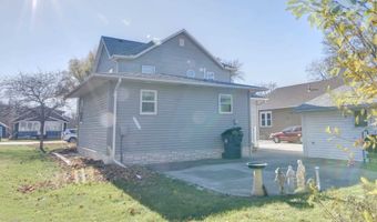 706 2nd Ave, Armstrong, IA 50514