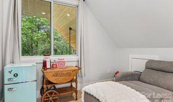 16 Baker Pl, Arden, NC 28704