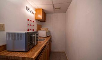 547- B KING St 17B, Basye, VA 22810