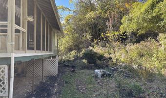 17 Ring, Athens, OH 45701