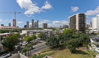 757 Kinalau Pl 504, Honolulu, HI 96813