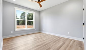 12786 W SARDIS Rd, Bauxite, AR 72011