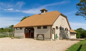 1501 Beacon Hill Rd, Block Island, RI 02807