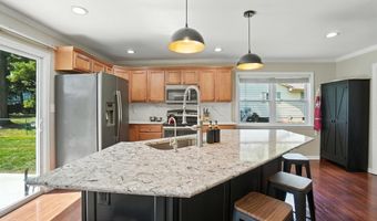 4590 E Johnstown Rd, Columbus, OH 43230