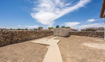1235 N 4th St, Anthony, NM 88021