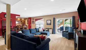 1456 Red Oak Plantation Dr, Ballwin, MO 63021