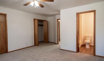 1565 NE 11th St, Benton City, WA 99320