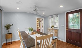 509 Buttonwoods Ave, Warwick, RI 02886