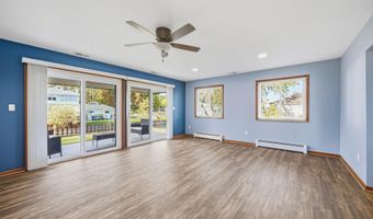 2037 W Park, Algonac, MI 48001