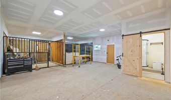 356 W Oak Grove Rd NW, Adairsville, GA 30103