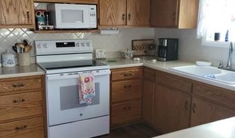 560 N Front St, Arco, ID 83213