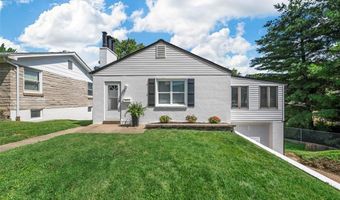 9301 Leona Ct, Affton, MO 63123