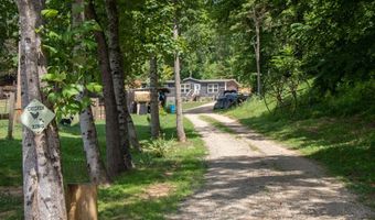 22720 Twin Oaks Rd, Abingdon, VA 24211