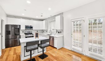 12595 Huntington Trce, Alpharetta, GA 30005