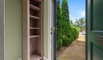 1815 E CAPITOL St SE 1, Washington, DC 20003